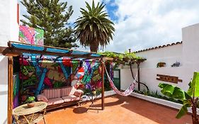 Patio Hostel (Adults Only)